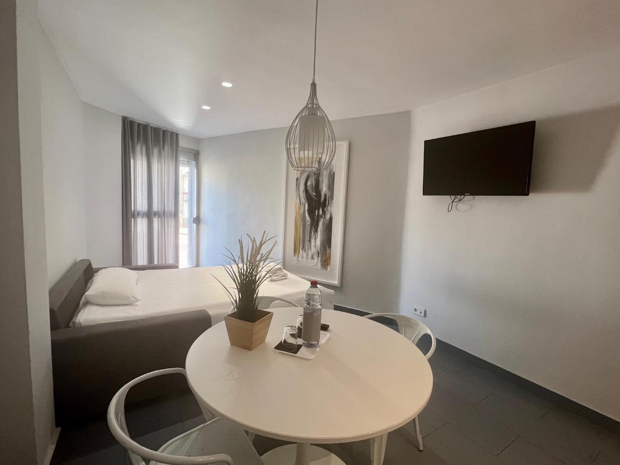 Mon Suites Carmen Valencia Exterior foto